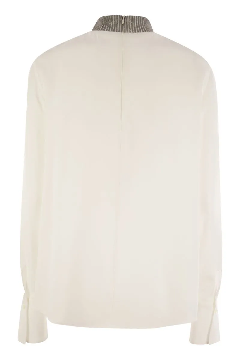 BRUNELLO CUCINELLI Elegant Silk Crepe Blouse with Luminescent Neck Jewel