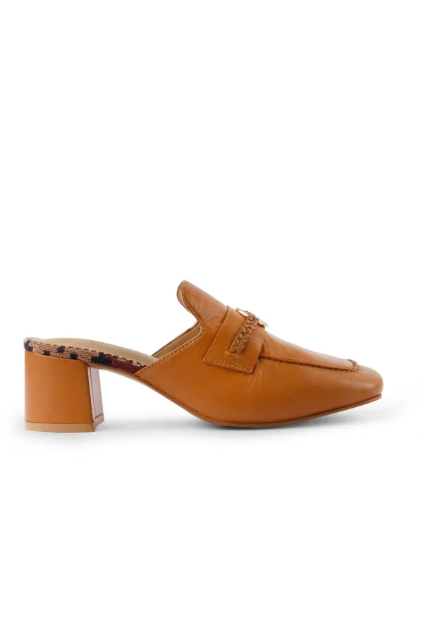 Coffee Run Crew - Tan Brown : Loafers Heels