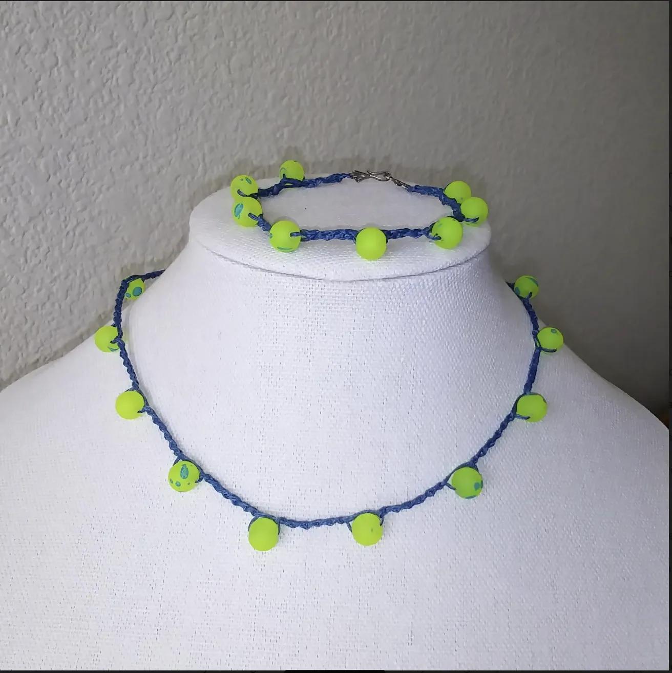 Creations by Jennie J Malloy - Paper Lantern Necklace/Bracelet Set