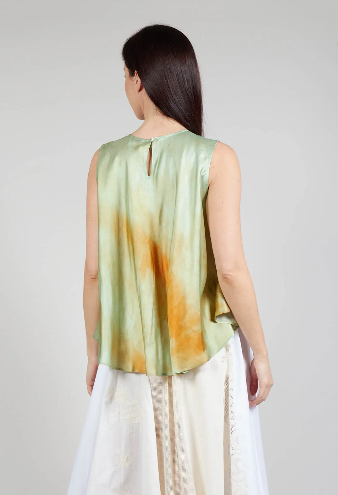 Sleeveless Blouse in Tie Dye Print